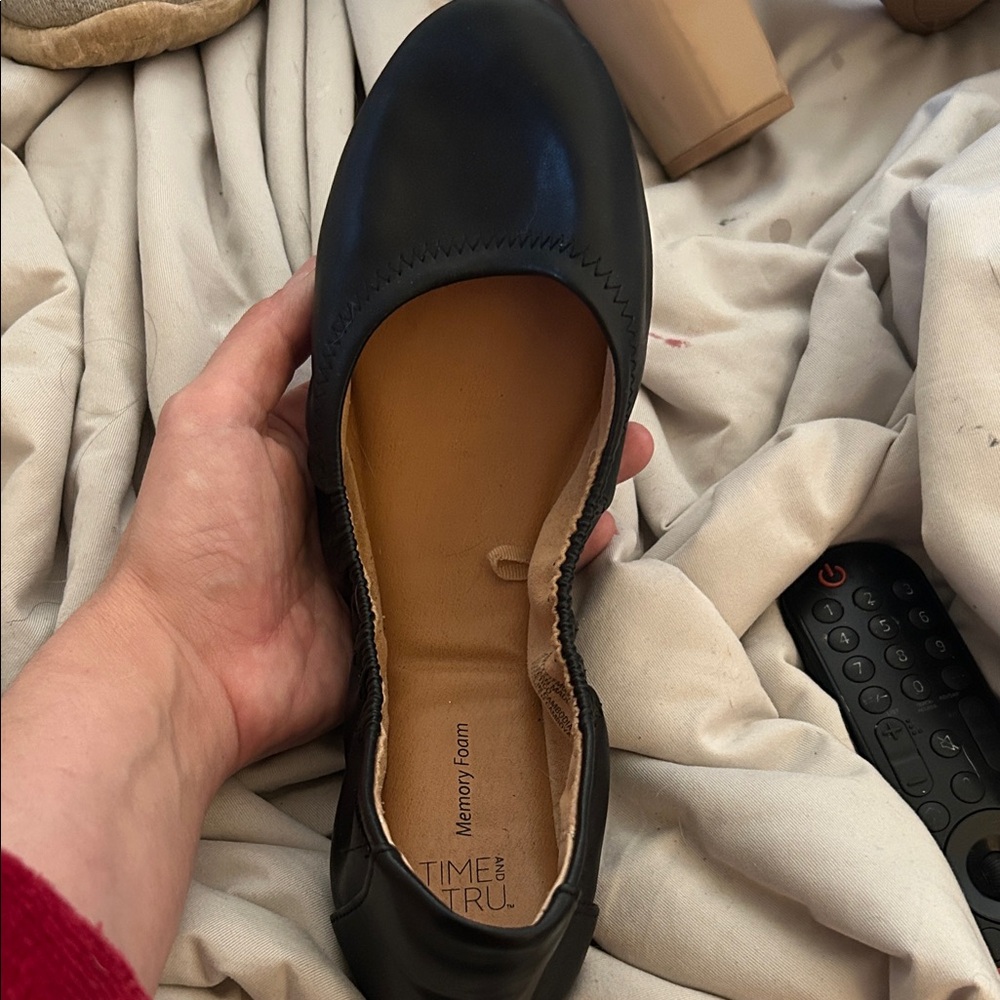 Time and Tru Black Slip-On Memory-Foam Ballet Flat